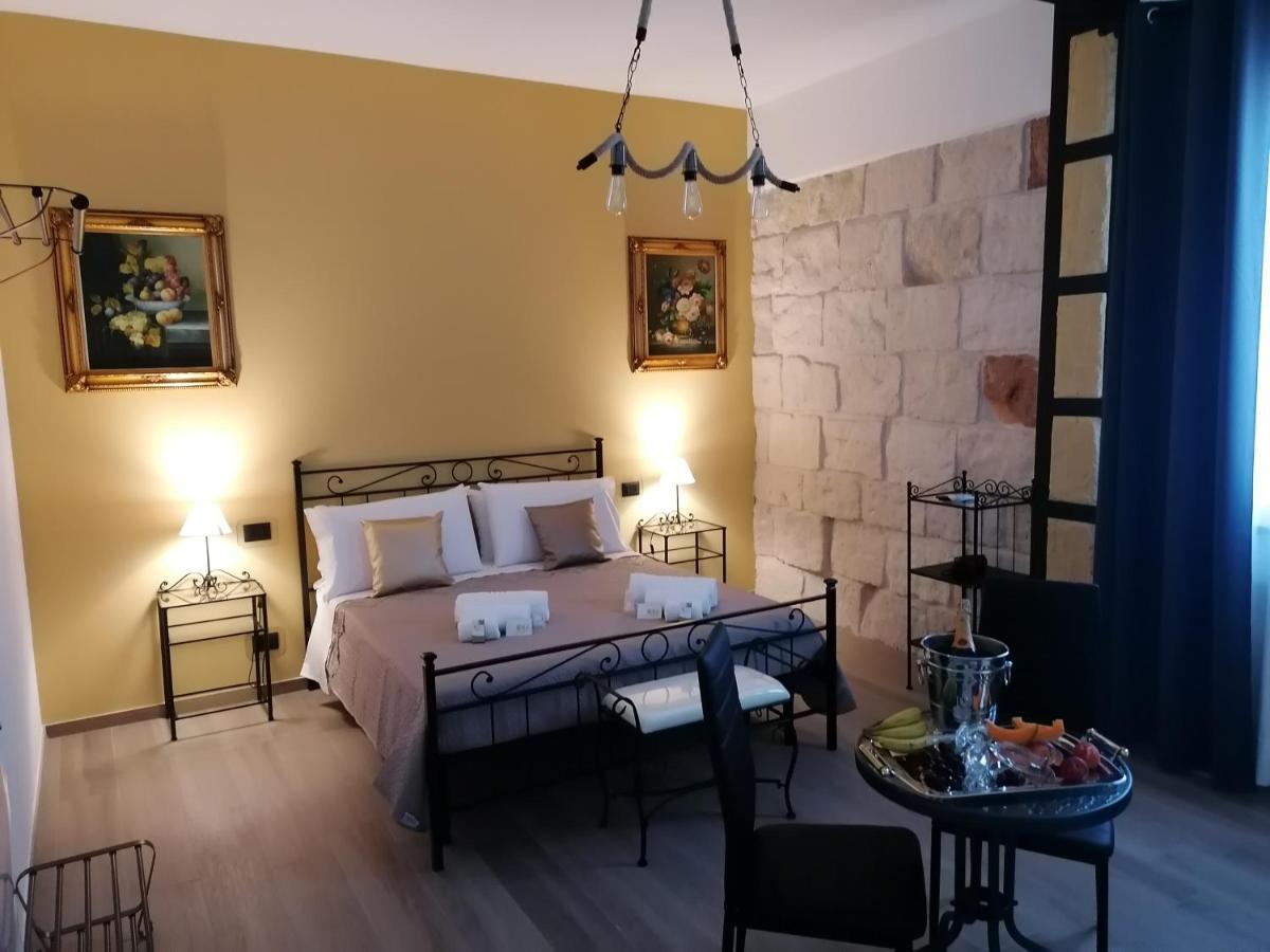 B&B 36 Passi Dal Mare 2.0 Trapani Kültér fotó