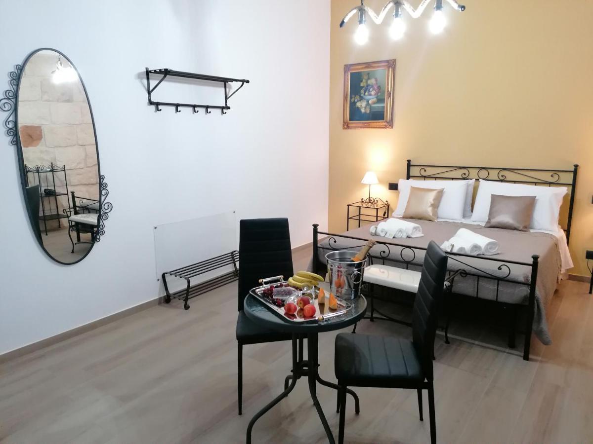 B&B 36 Passi Dal Mare 2.0 Trapani Kültér fotó