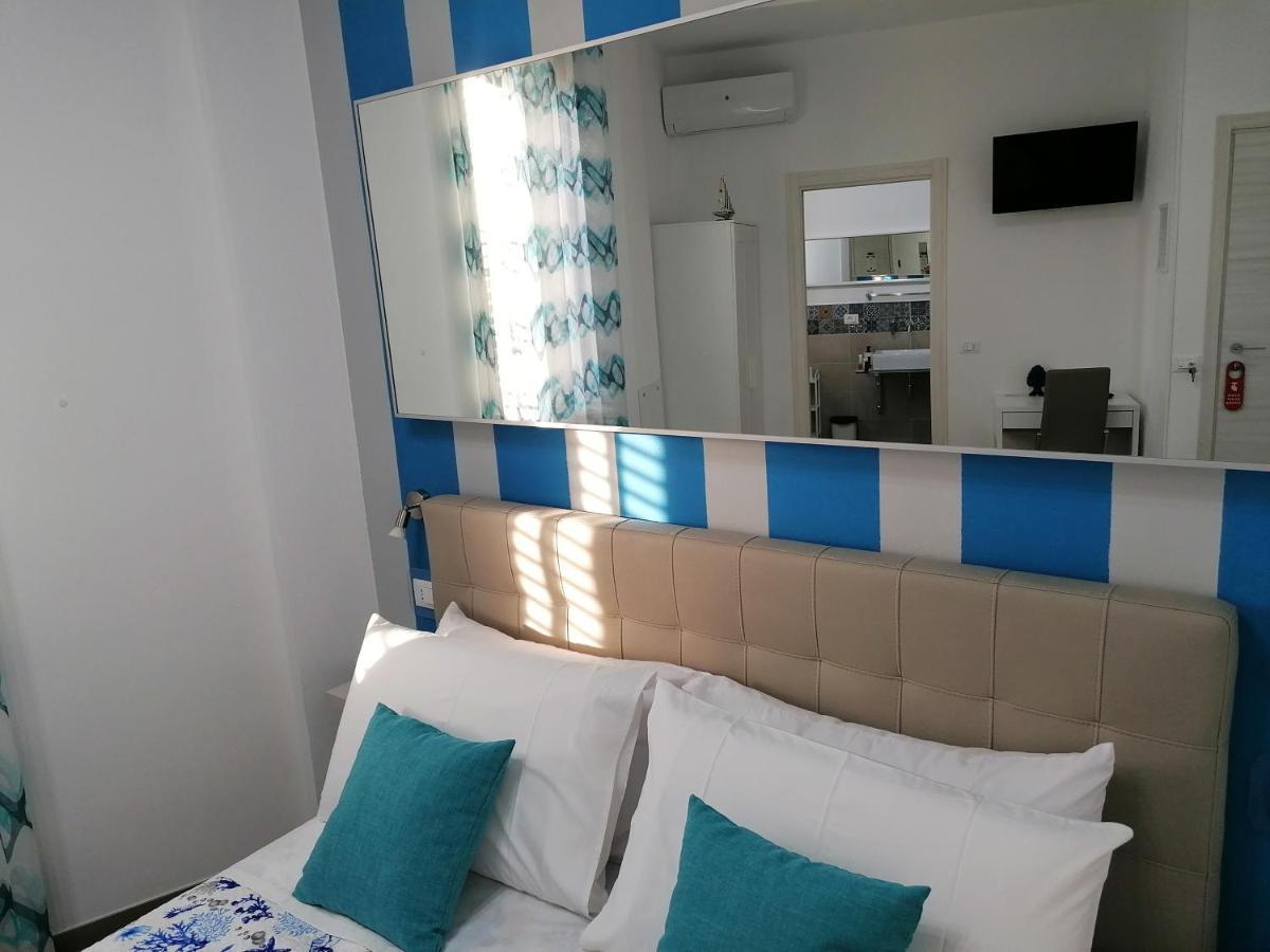B&B 36 Passi Dal Mare 2.0 Trapani Kültér fotó