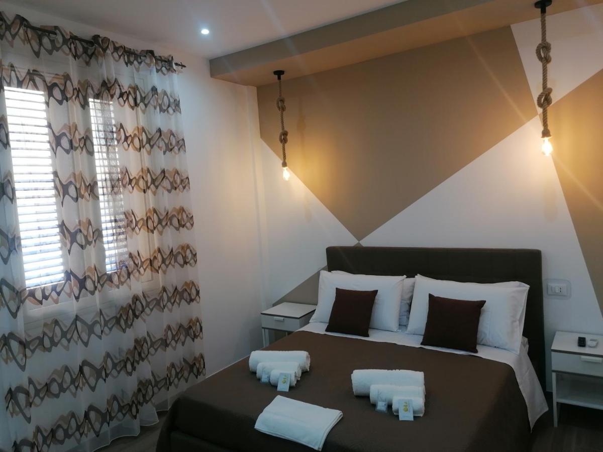 B&B 36 Passi Dal Mare 2.0 Trapani Kültér fotó
