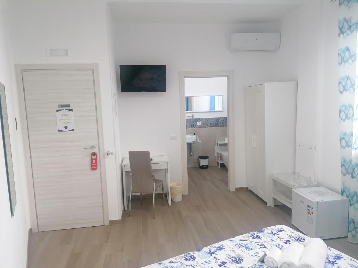 B&B 36 Passi Dal Mare 2.0 Trapani Kültér fotó