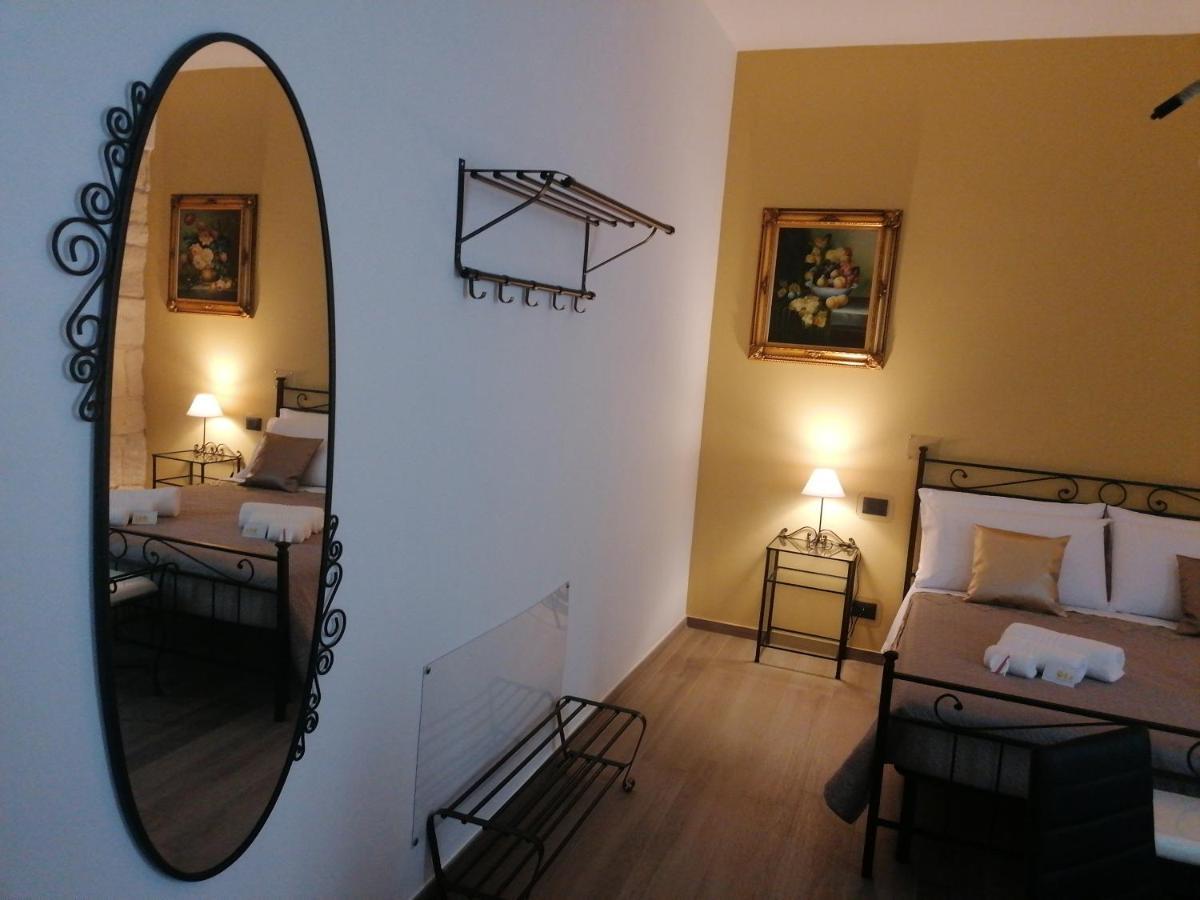 B&B 36 Passi Dal Mare 2.0 Trapani Kültér fotó