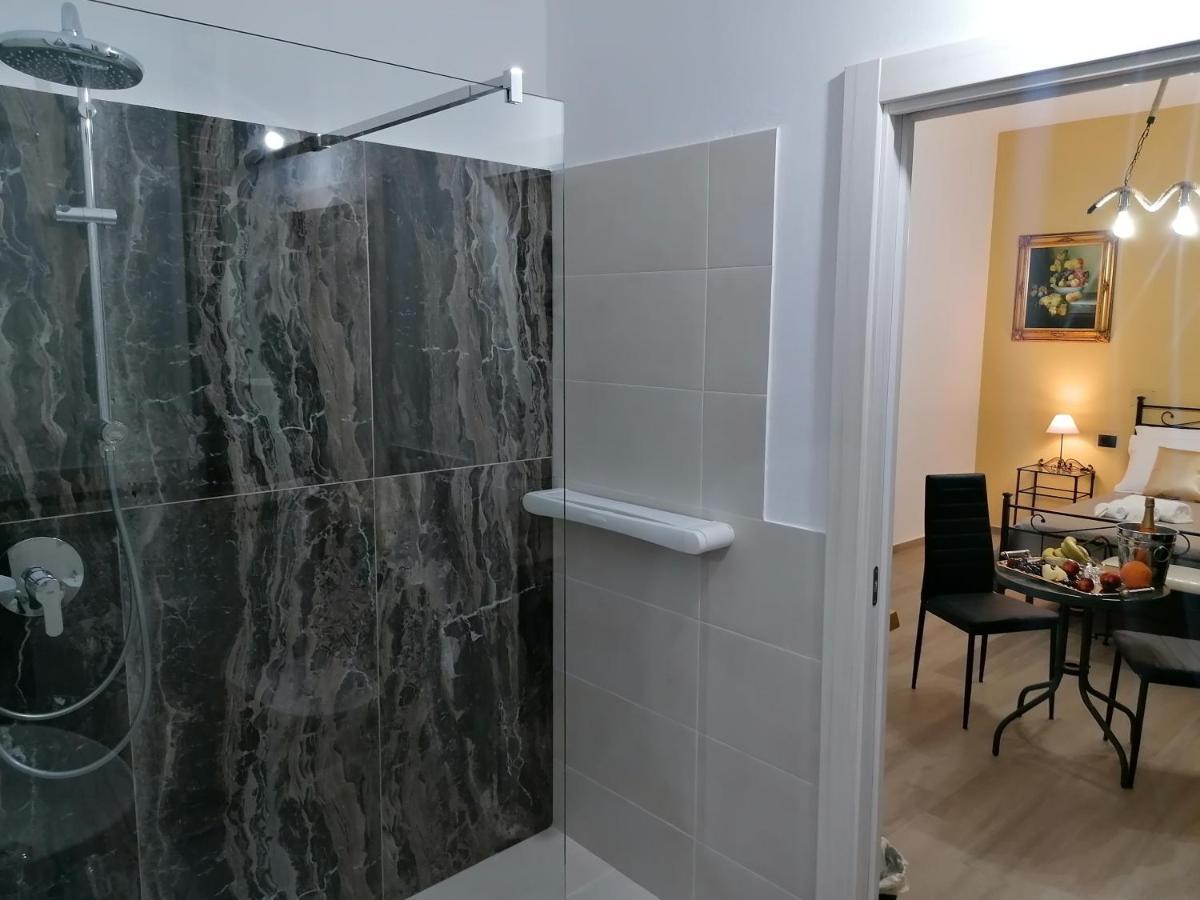 B&B 36 Passi Dal Mare 2.0 Trapani Kültér fotó