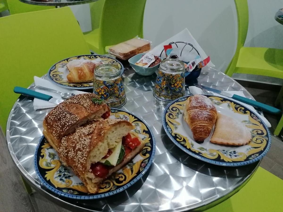 B&B 36 Passi Dal Mare 2.0 Trapani Kültér fotó