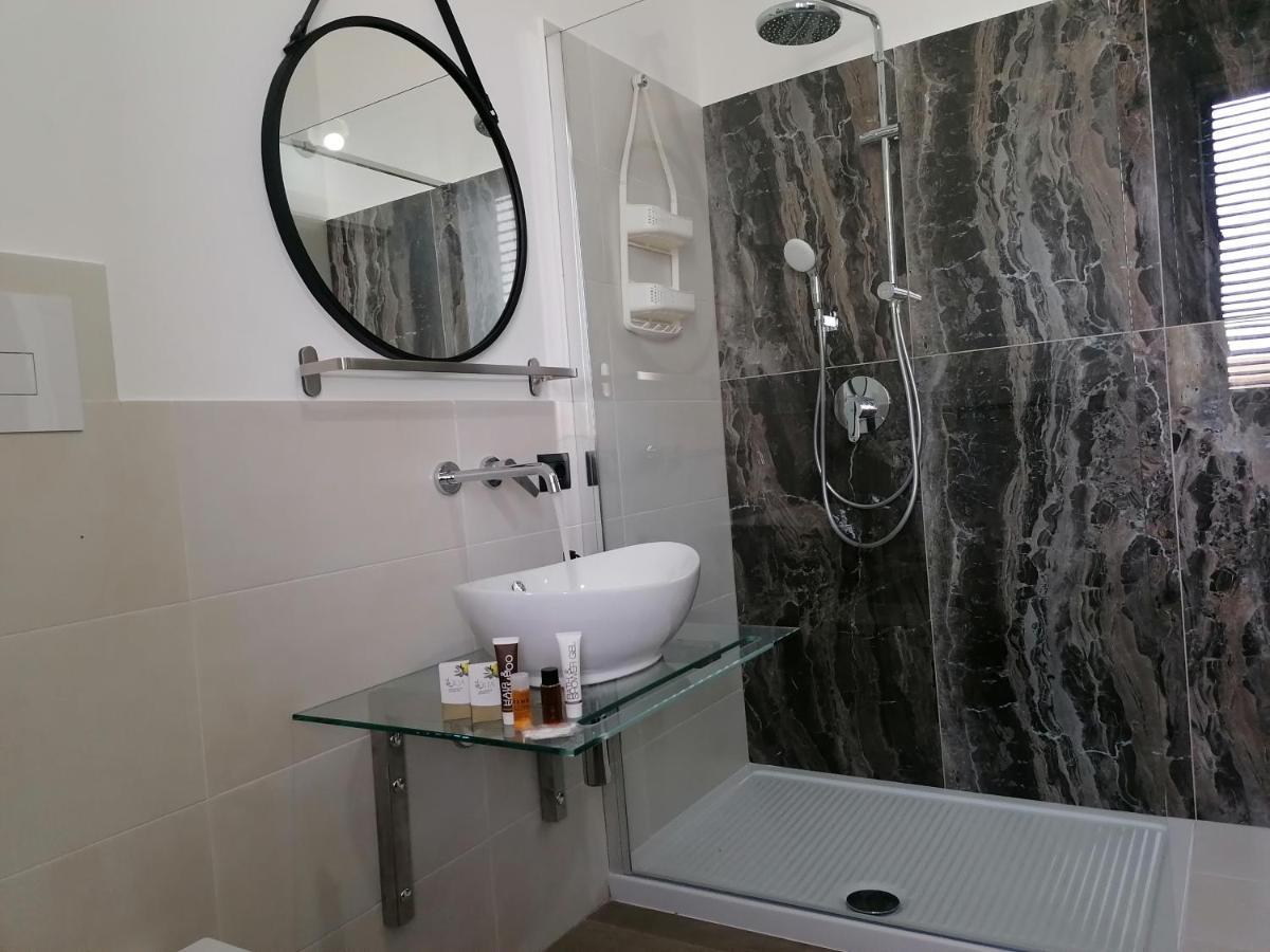 B&B 36 Passi Dal Mare 2.0 Trapani Kültér fotó
