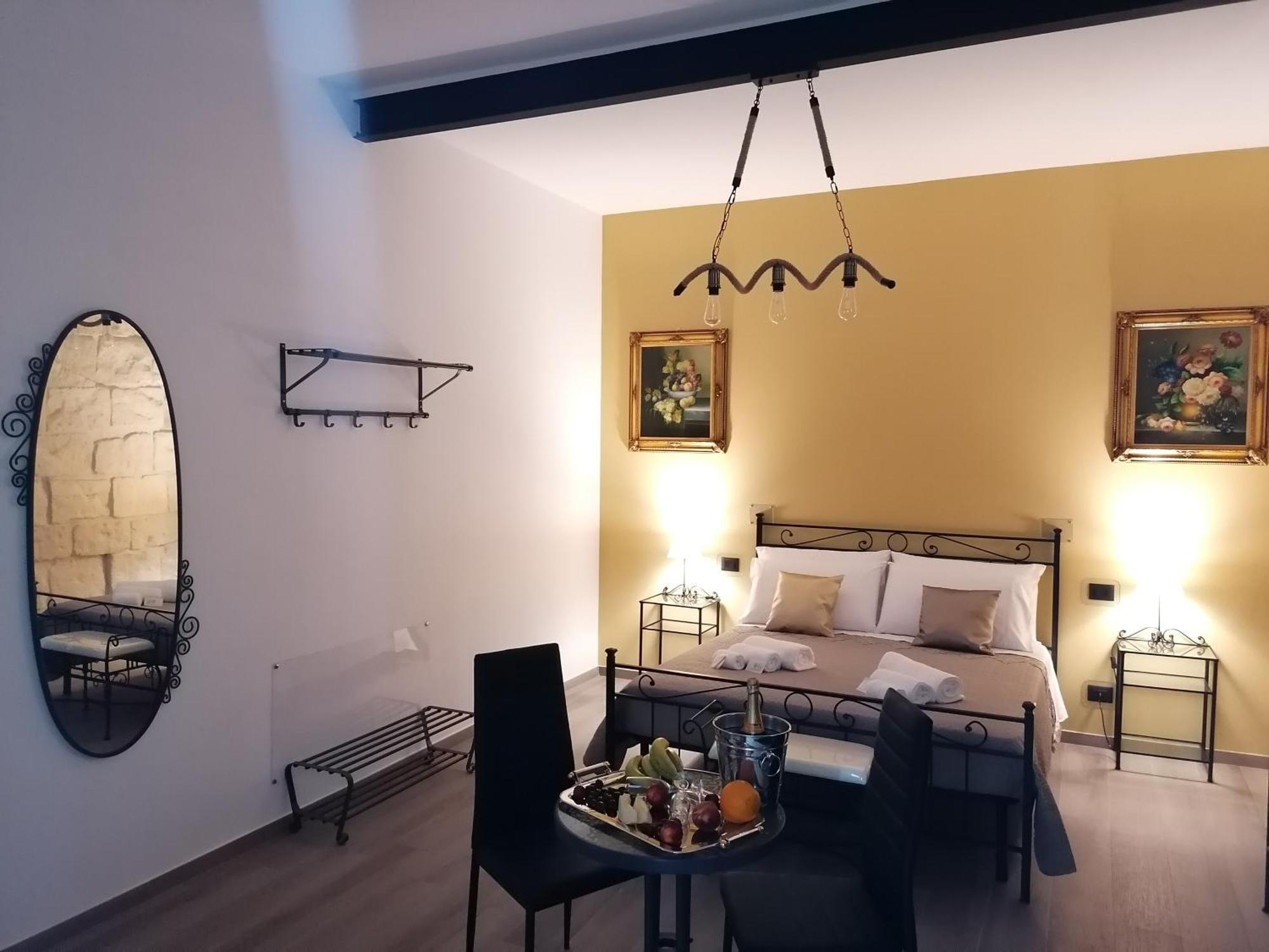 B&B 36 Passi Dal Mare 2.0 Trapani Szoba fotó